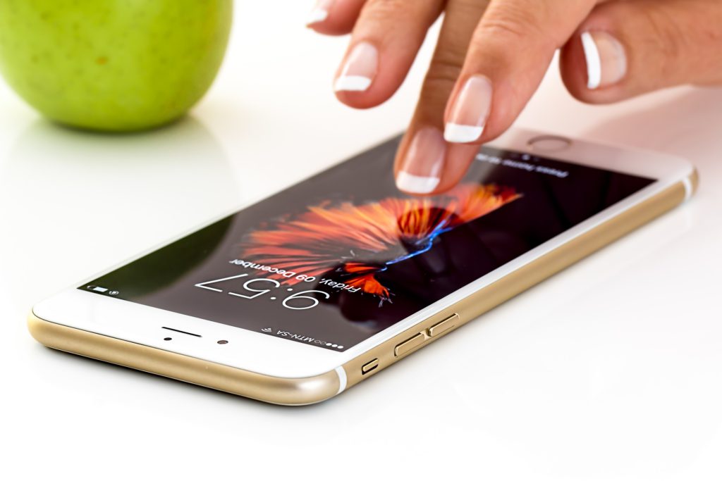 Las ventas de smartphones caen por primera vez
